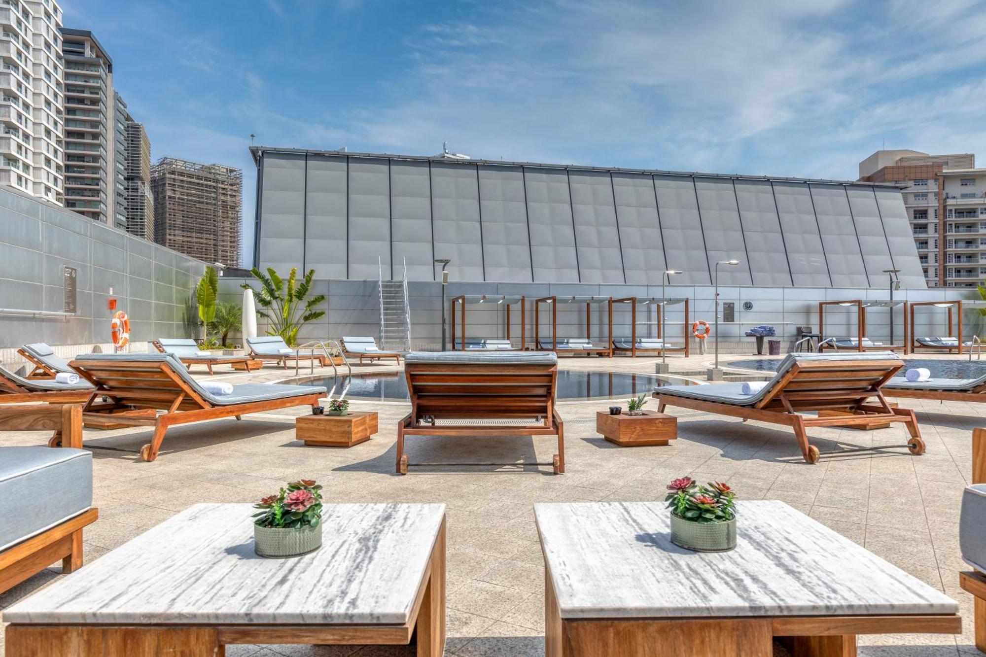 InterContinental Luanda Miramar, an IHG Hotel Bagian luar foto