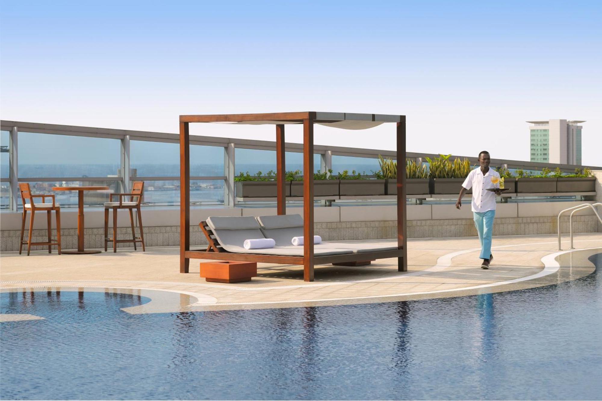InterContinental Luanda Miramar, an IHG Hotel Bagian luar foto